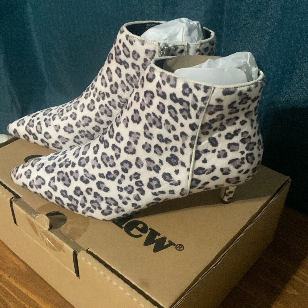 Snow Leopard print booties